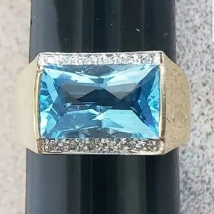 14k Yellow Gold Blue Topaz Diamond Cocktail Ring